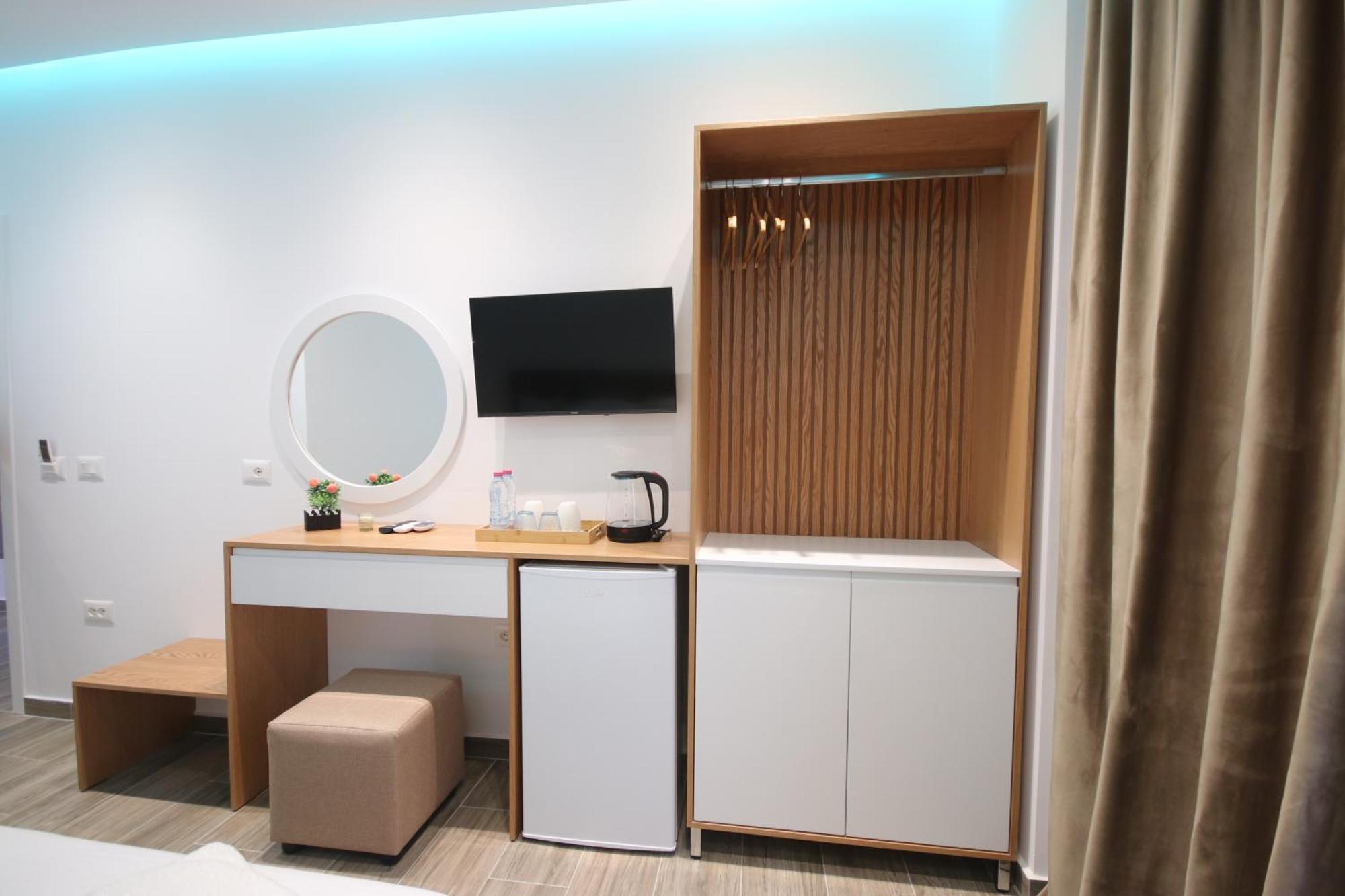 Klea Rooms Himare Buitenkant foto