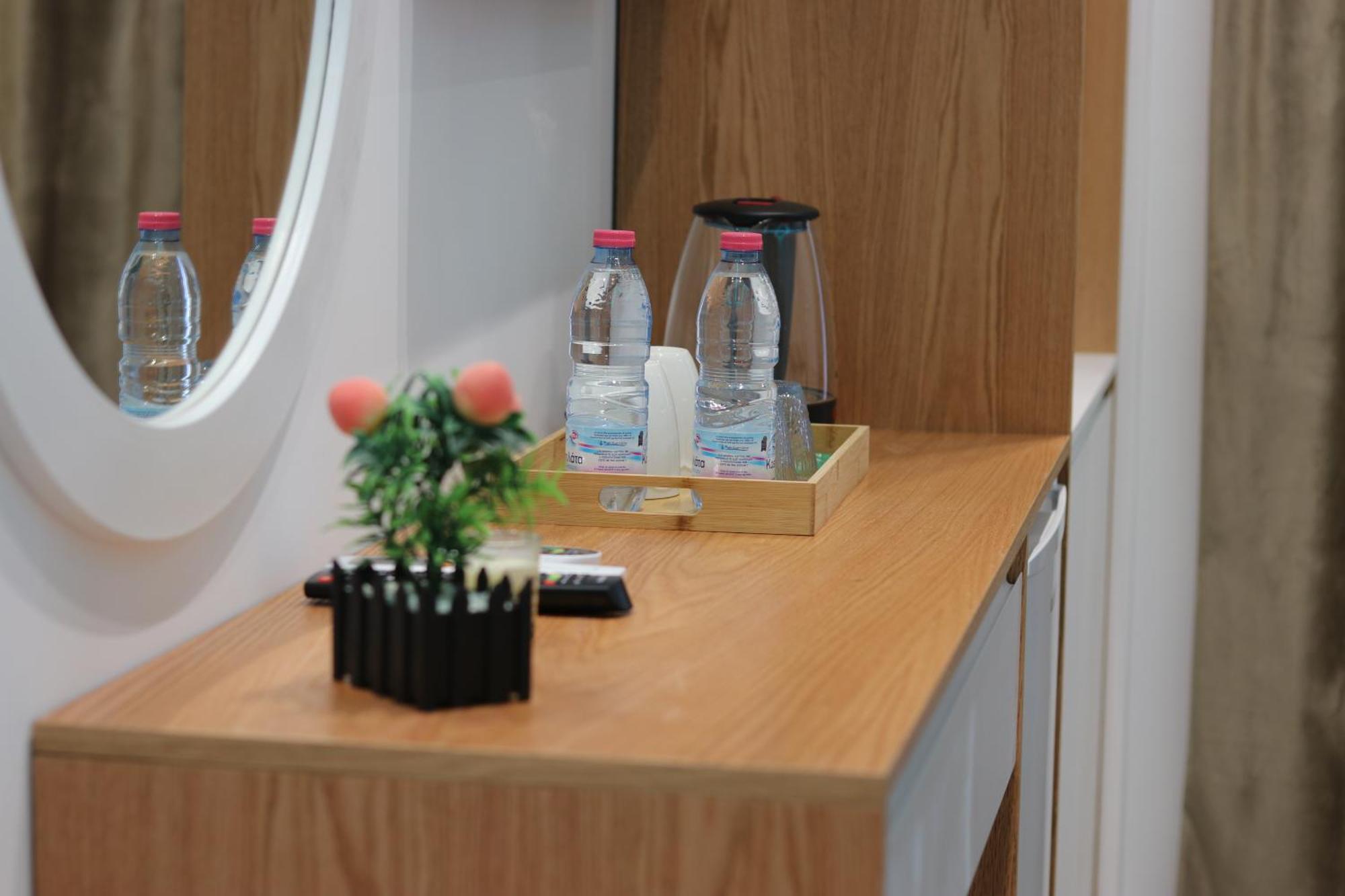 Klea Rooms Himare Buitenkant foto