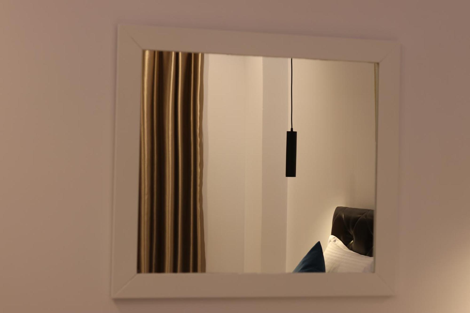 Klea Rooms Himare Buitenkant foto