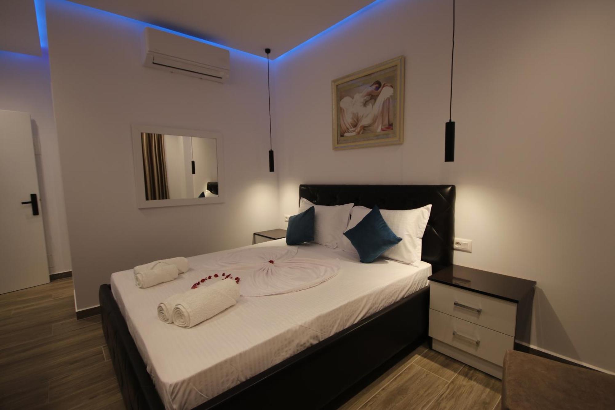Klea Rooms Himare Buitenkant foto